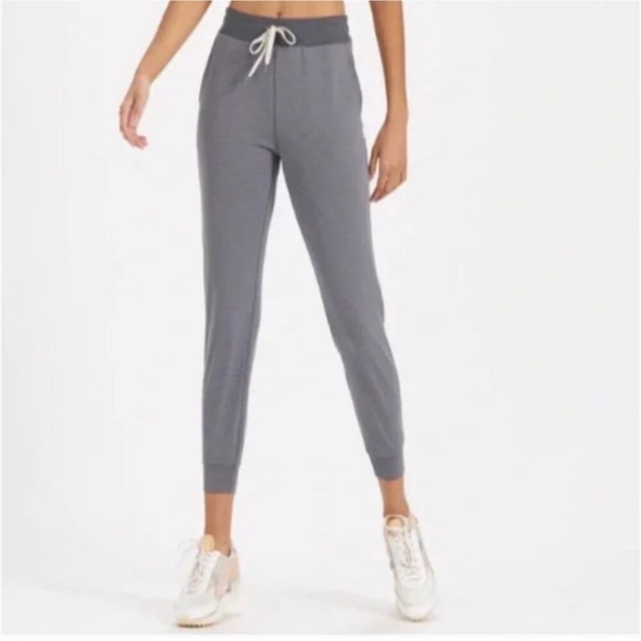 Vuori Pants - Vuori Lux Ribbed Performance joggers gray XS active athletic athleisure running